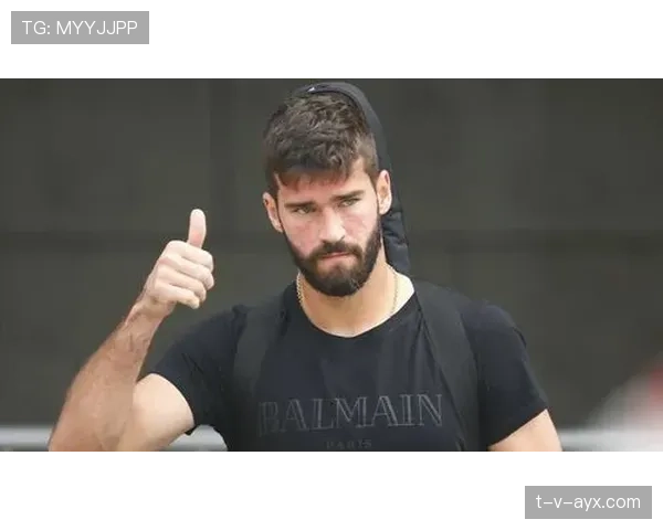 传奇门将：揭秘守护球门背后的坚守与荣耀时刻