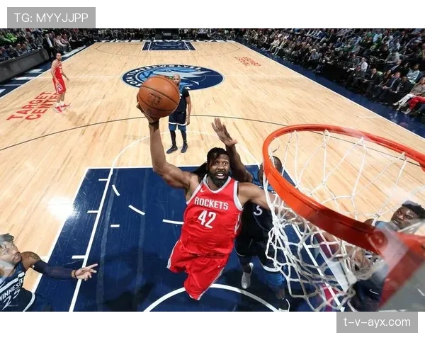 内内低位策应效率提升，改变火箭进攻节奏